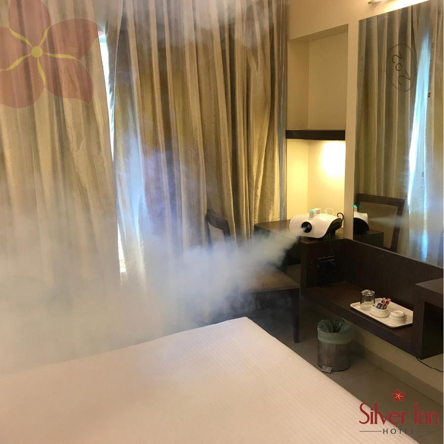 מומביי Hotel Silver Inn מראה חיצוני תמונה