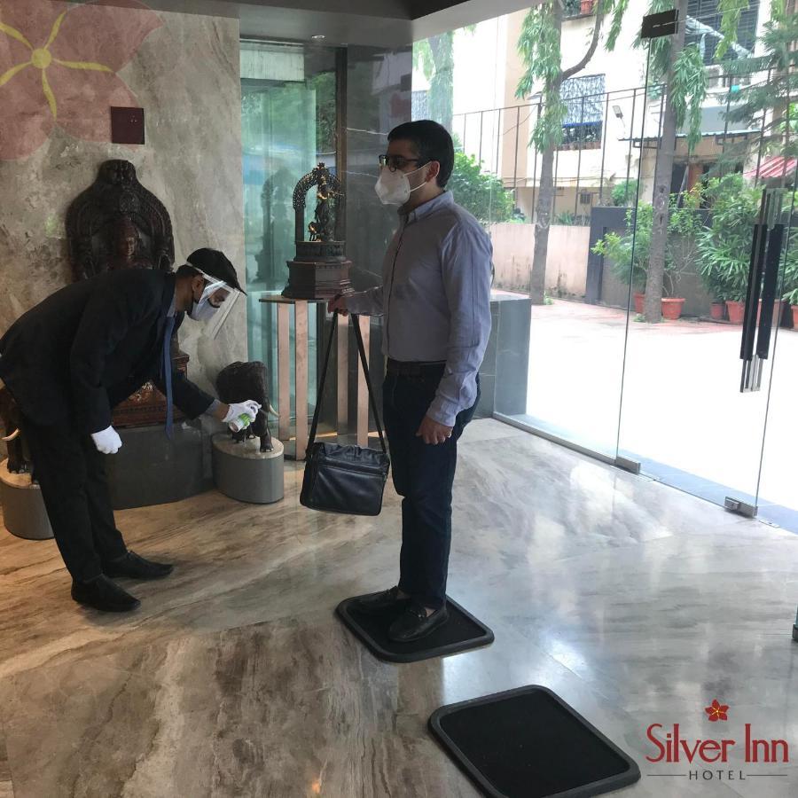 מומביי Hotel Silver Inn מראה חיצוני תמונה