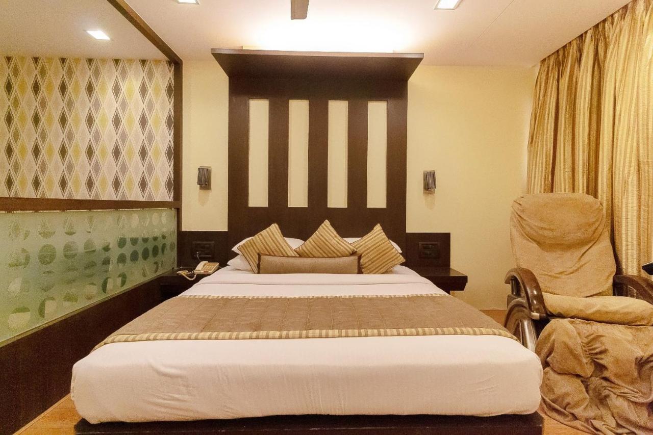 מומביי Hotel Silver Inn מראה חיצוני תמונה